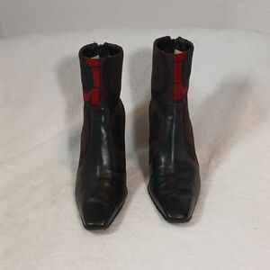 Salvatore Ferragamo Gancini Print Black/ Red Ankle Boots Sz 7